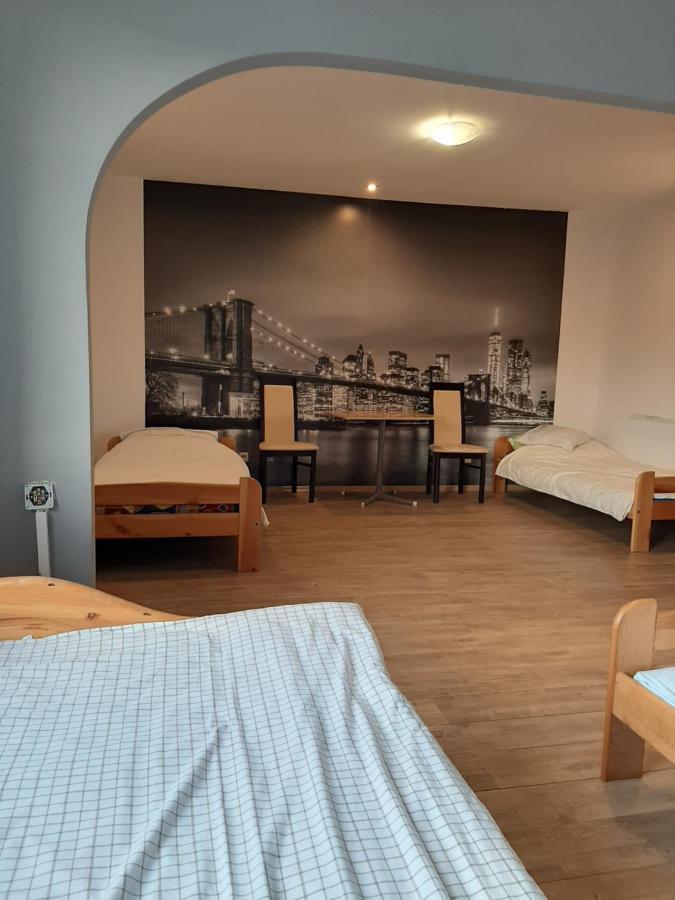 Kwatery Pracownicze Lodz Kültér fotó